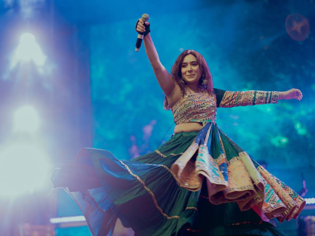 Enjoy Live Performance by Ishani Dave in Canada