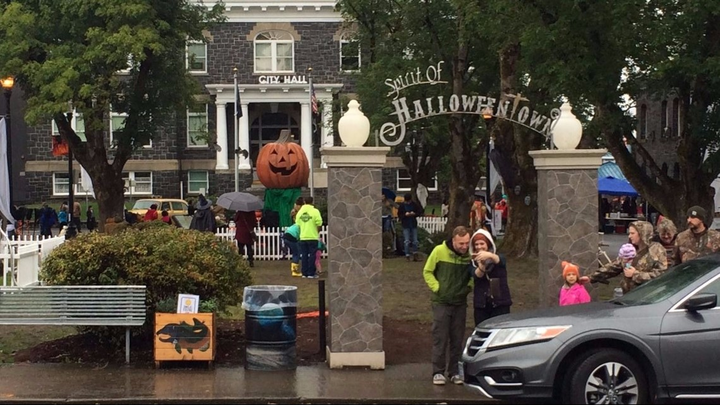 The Spirit of Halloweentown 2025 | St. Helens, Oregon