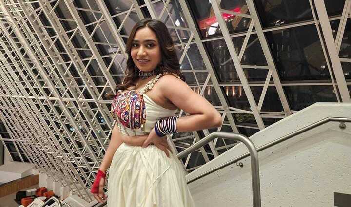 Ishani Dave in Canada