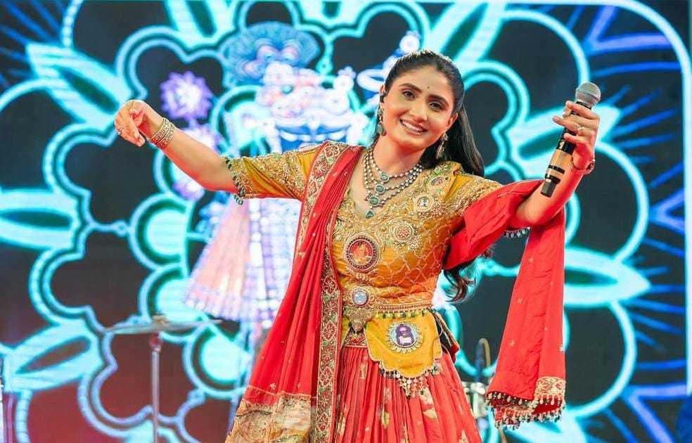 Navrang Navratri brings Geeta Rabari to Toronto